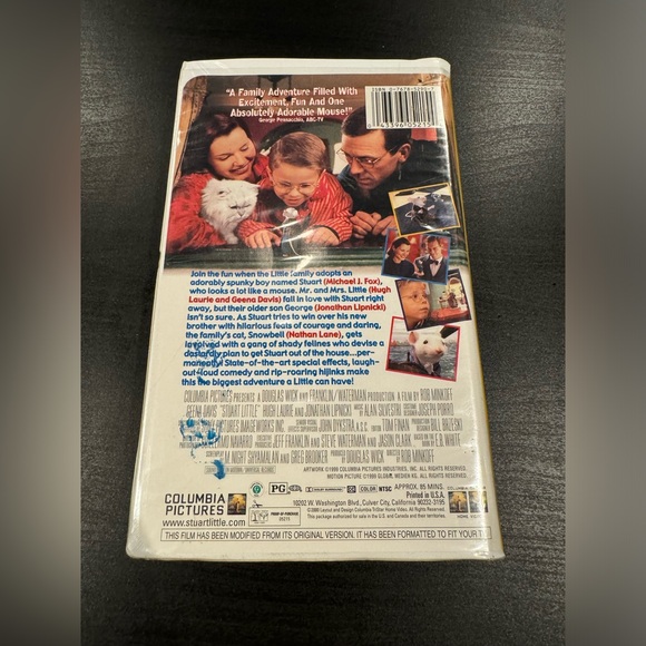 MAKE AN OFFER Stuart Little VHS - Picture 5 of 6
